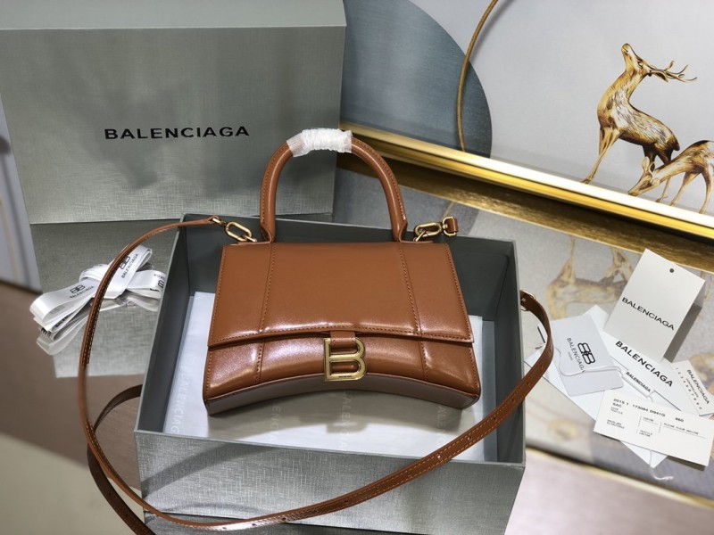 Balenciaga 102 1