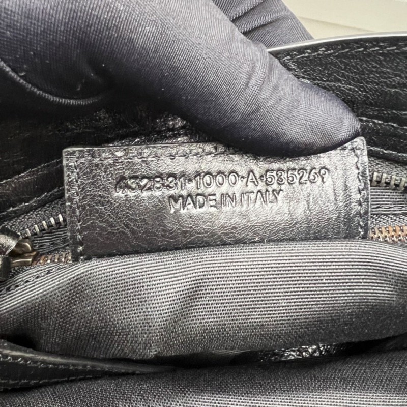 Balenciaga 157 1