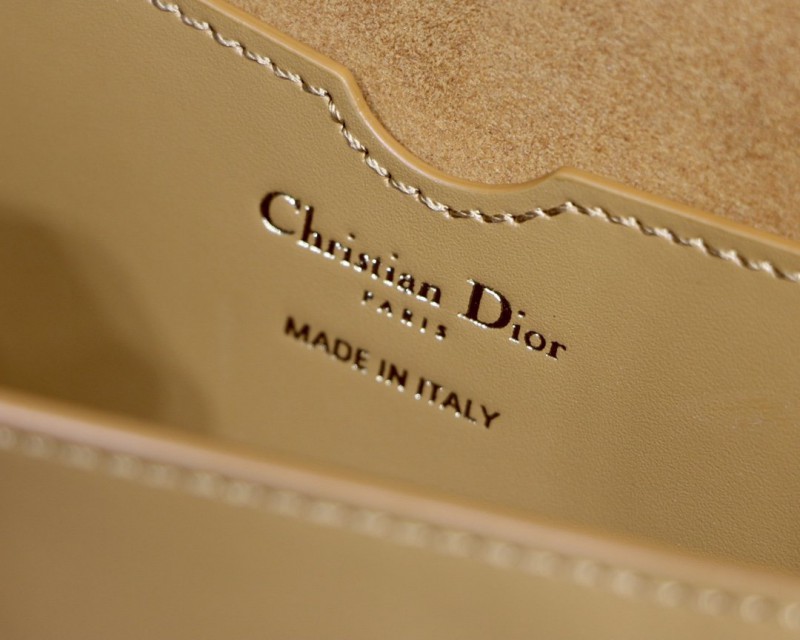 Dior 119 1
