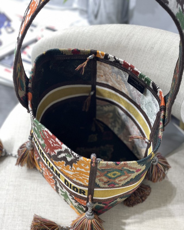 Dior 138 1