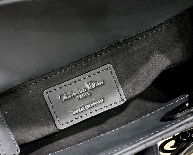 Dior 165 1
