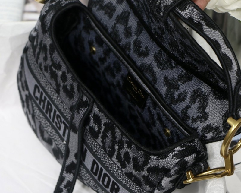 Dior 169 1