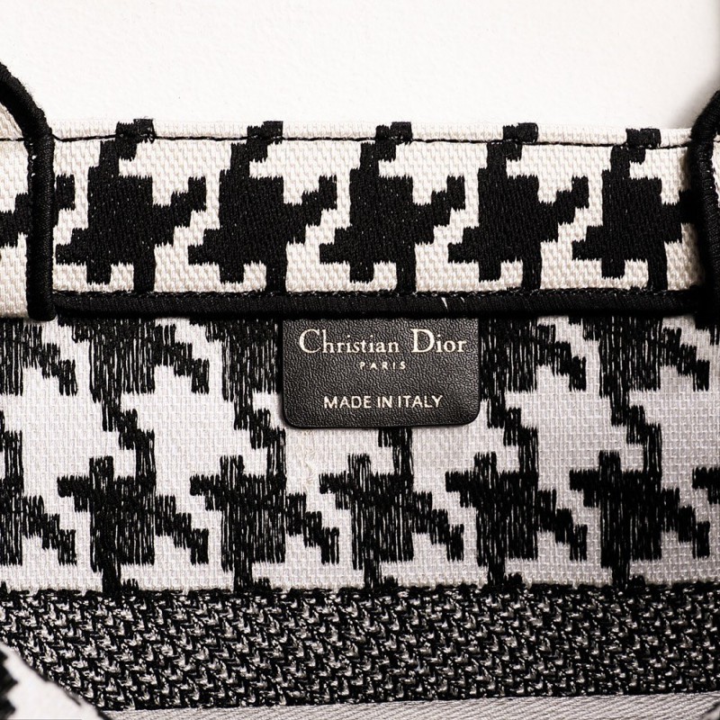 Dior 184 1