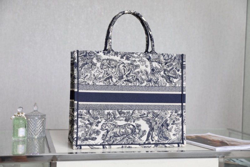 Dior 228 1
