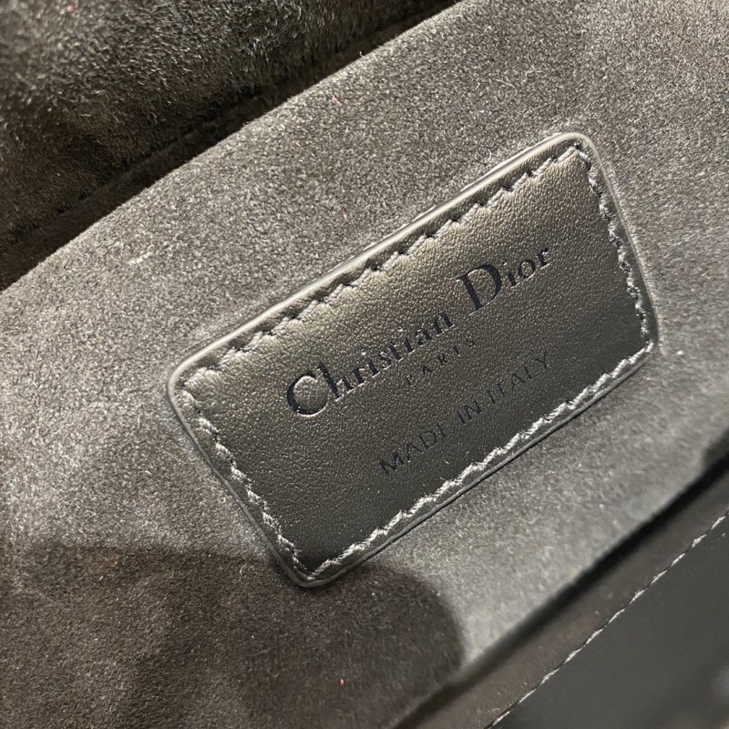 Dior 236 1