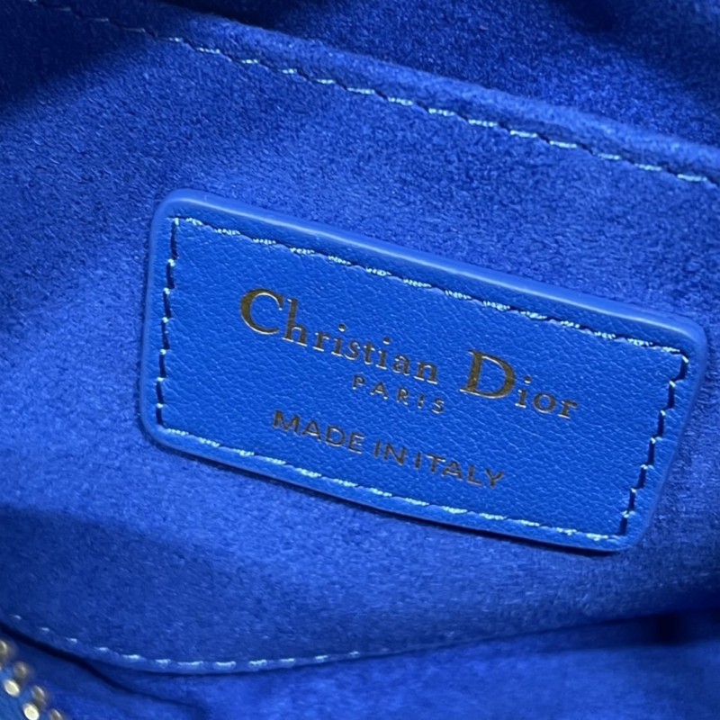 Dior 245 1