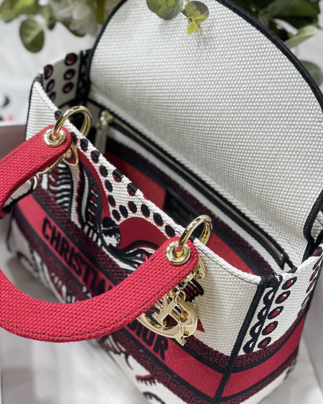 Dior 271 1