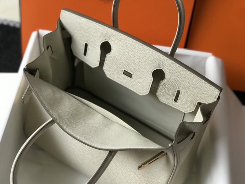 Hermes 049 1