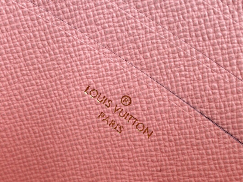 LV 001 1