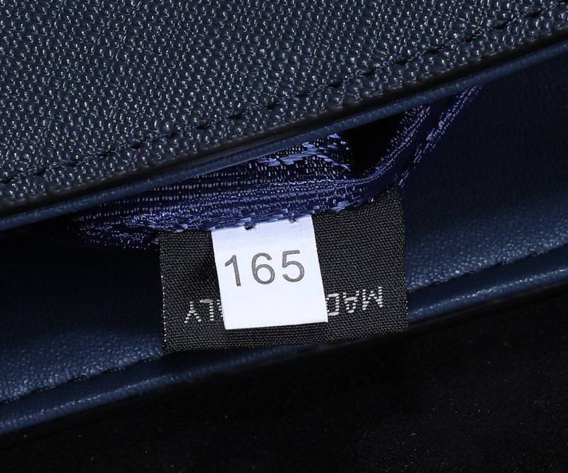 Prada 055 1