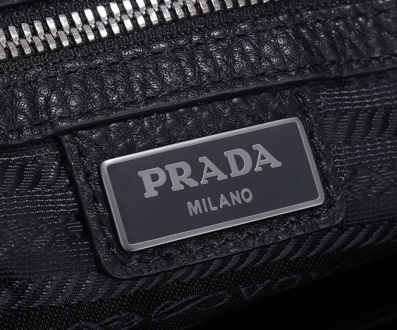 Prada 078 1
