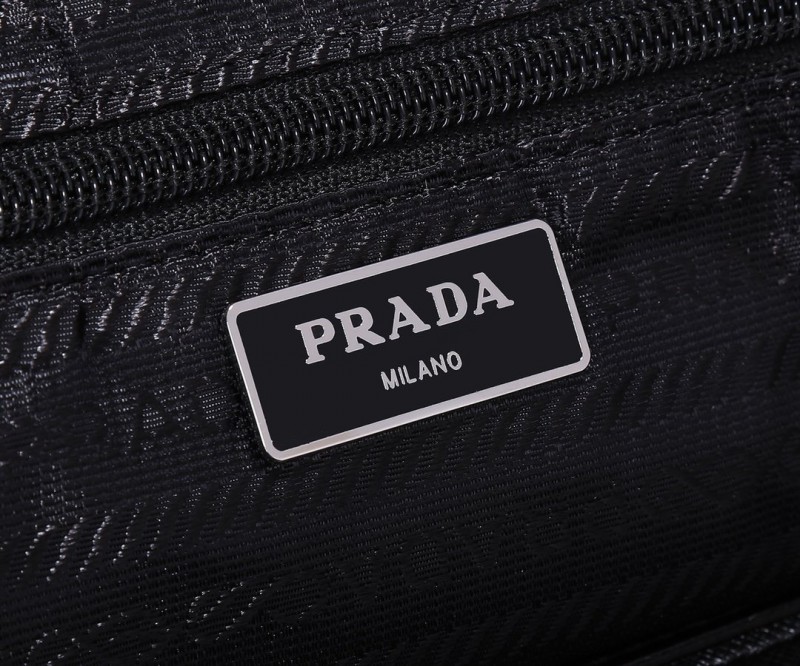 Prada 095 1