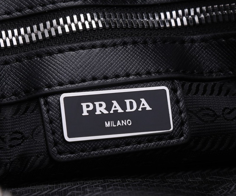 Prada 109 1