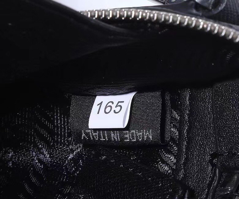 Prada 115 1