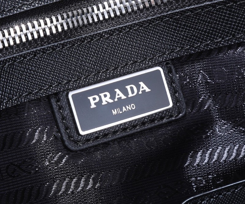 Prada 130 1