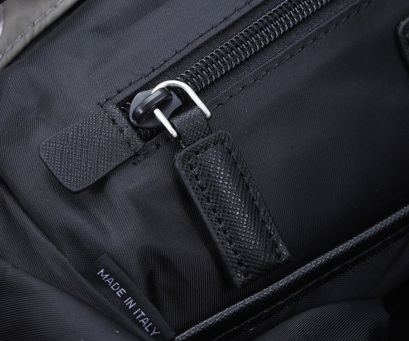 Prada 214 1