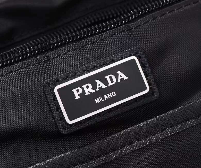 Prada 226 1