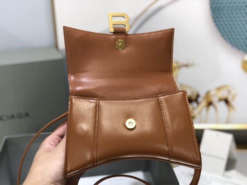 Balenciaga 077 1