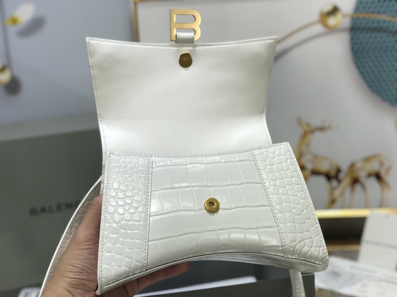 Balenciaga 108 1