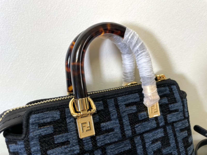 Fendi 012 1