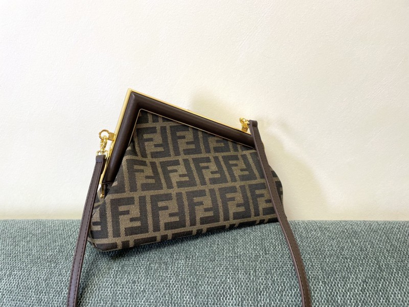 Fendi 013 1
