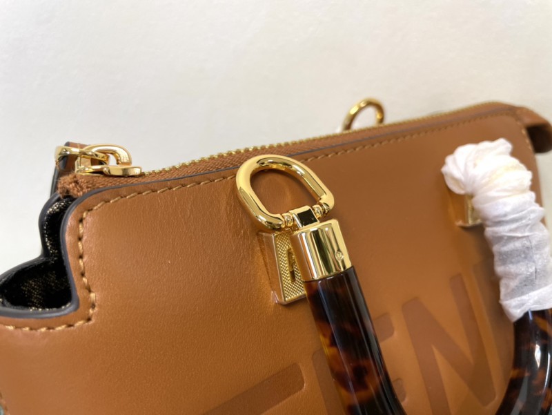 Fendi 048 1