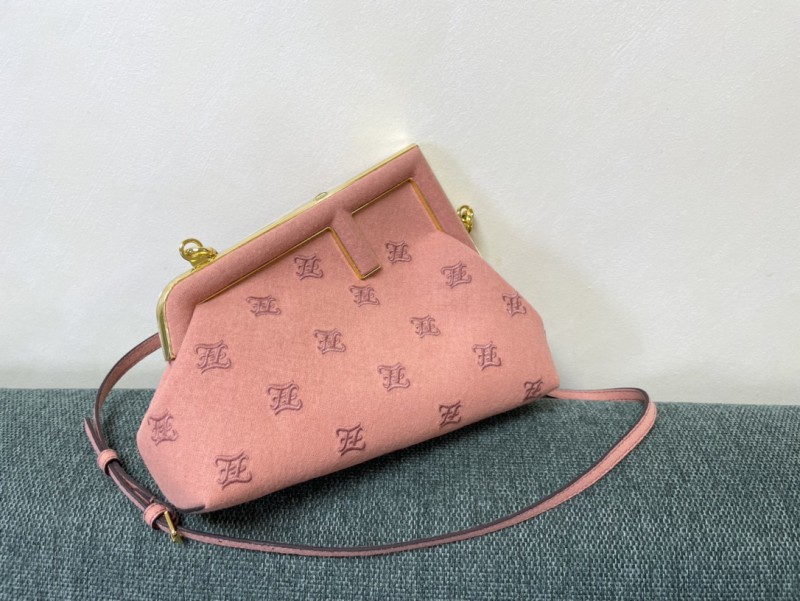 Fendi 053 1