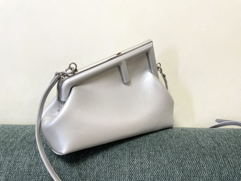 Fendi 069 1