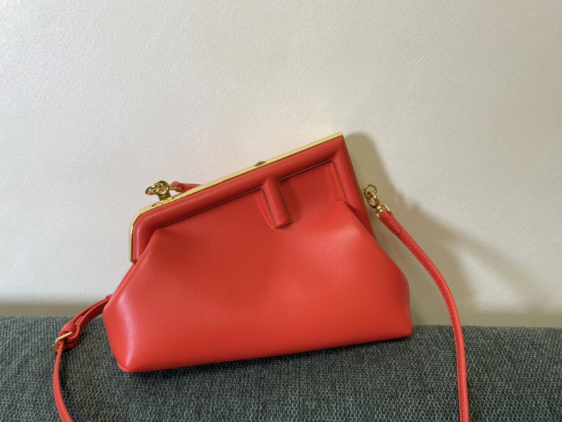 Fendi 070 1