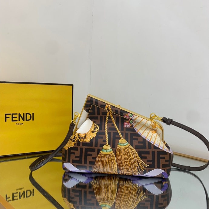 Fendi 092 1