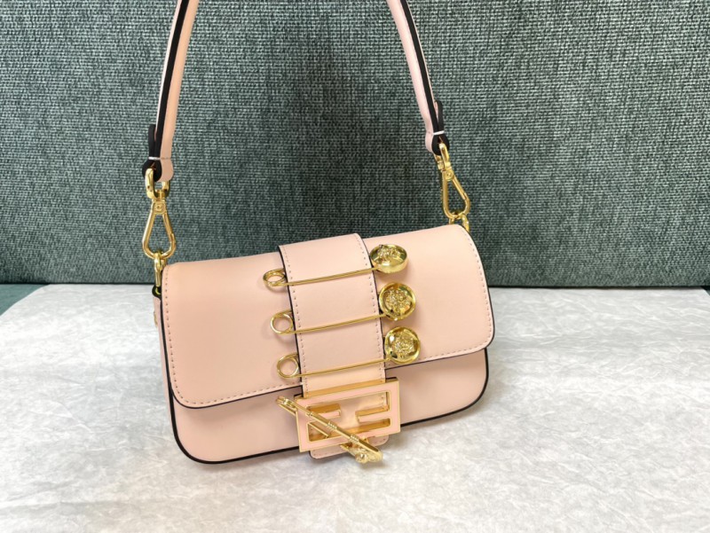 Fendi 101 1