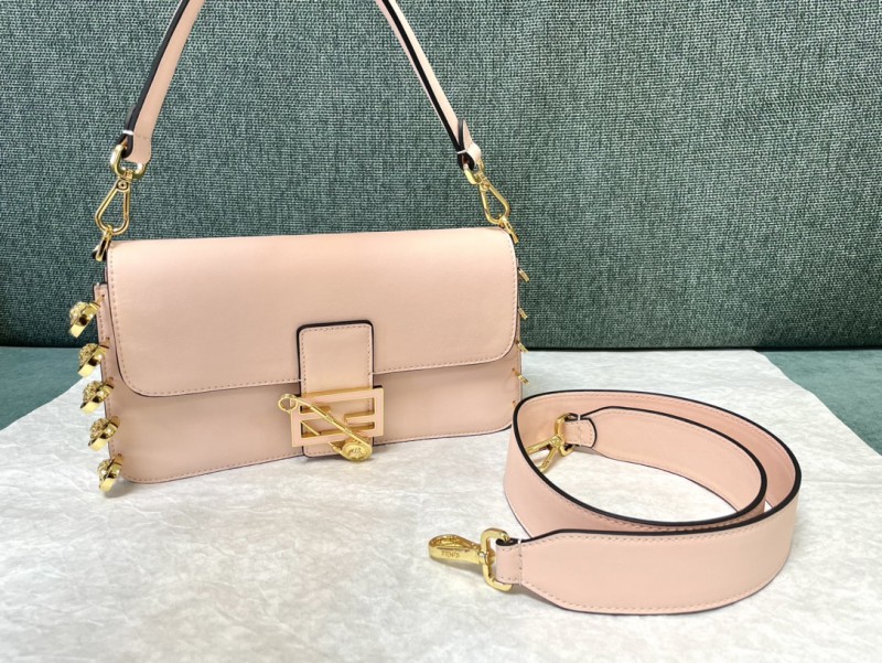 Fendi 103 1