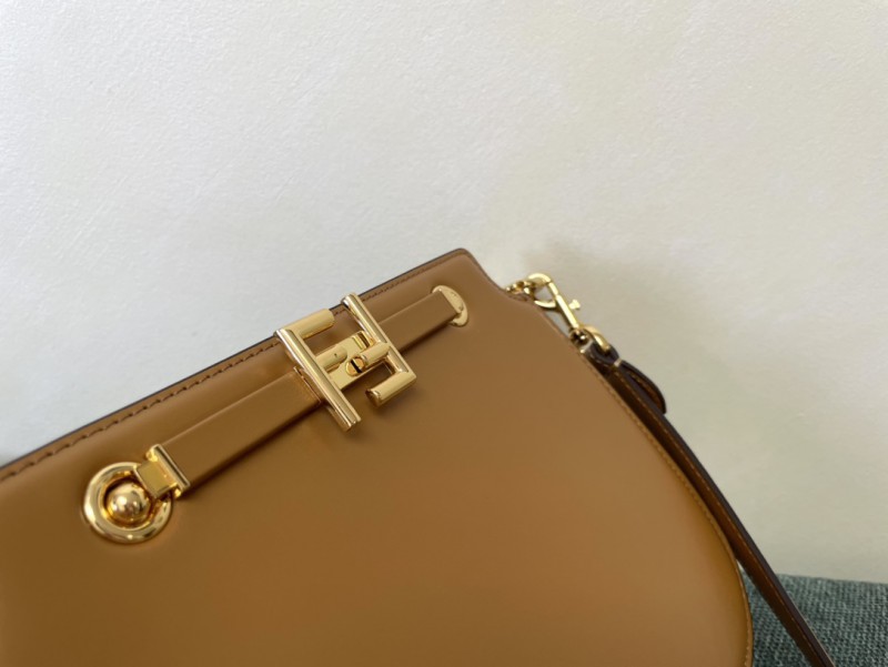 Fendi 104 1