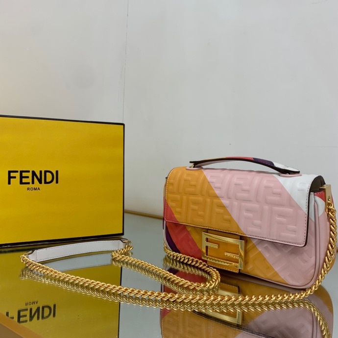 Fendi 124 1