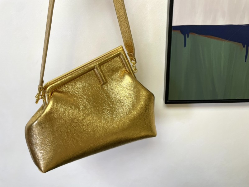 Fendi 143 1