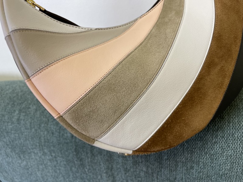Fendi 147 1