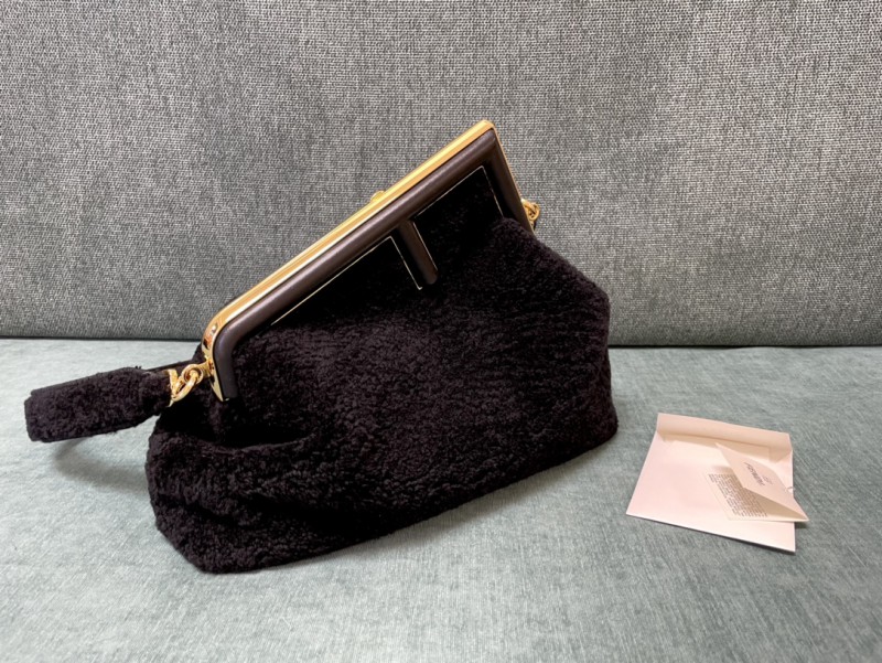 Fendi 151 1