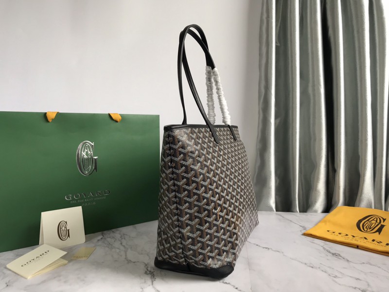 Goyard 106 1