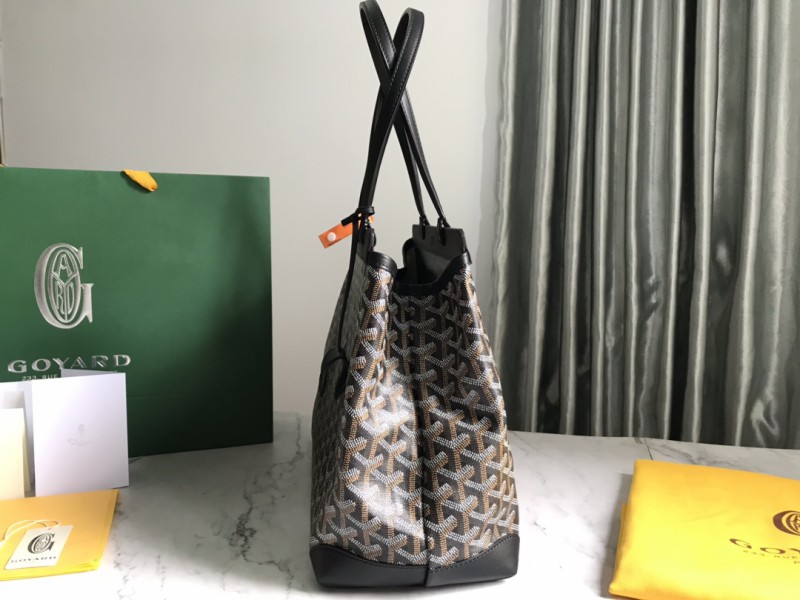 Goyard 204 1