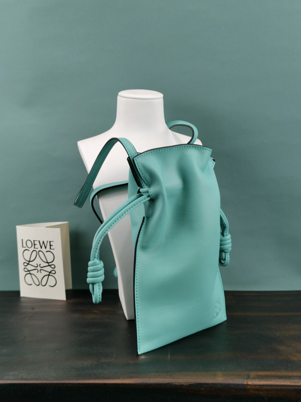 Loewe 011 1