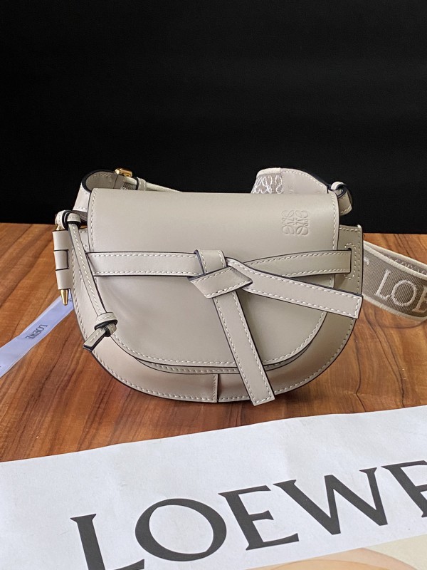 Loewe 045 1