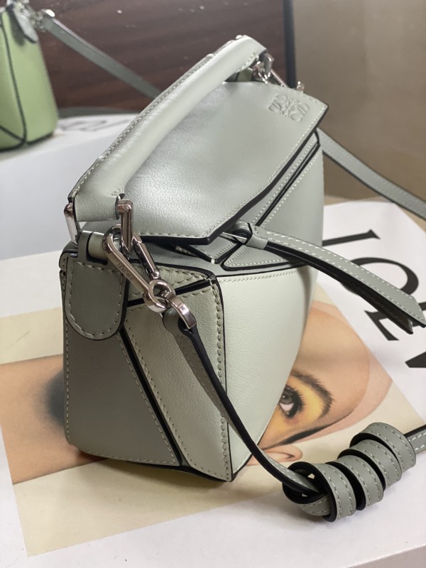 Loewe 050 1