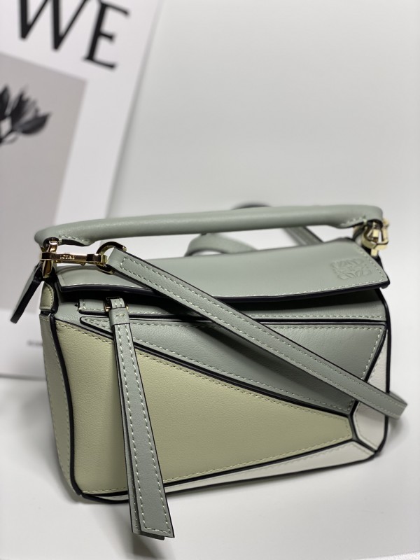 Loewe 053 1