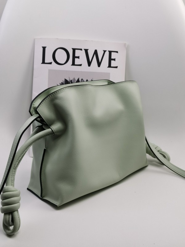 Loewe 056 1