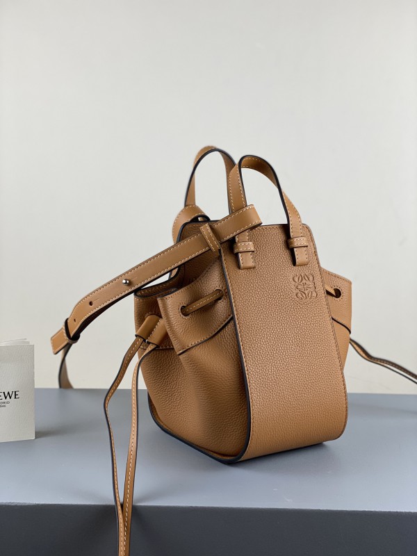 Loewe 061 1
