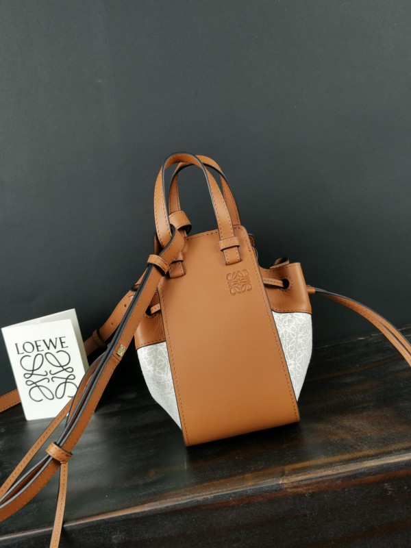 Loewe 064 1