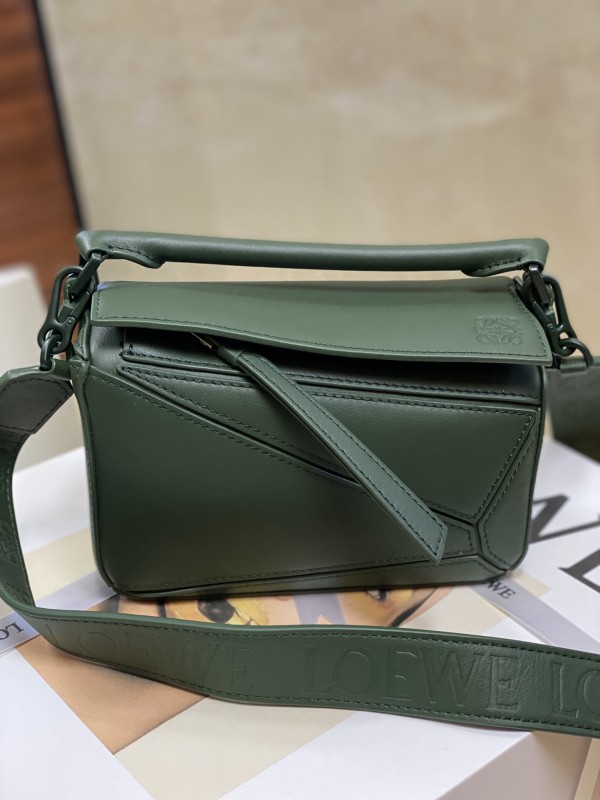 Loewe 074 1