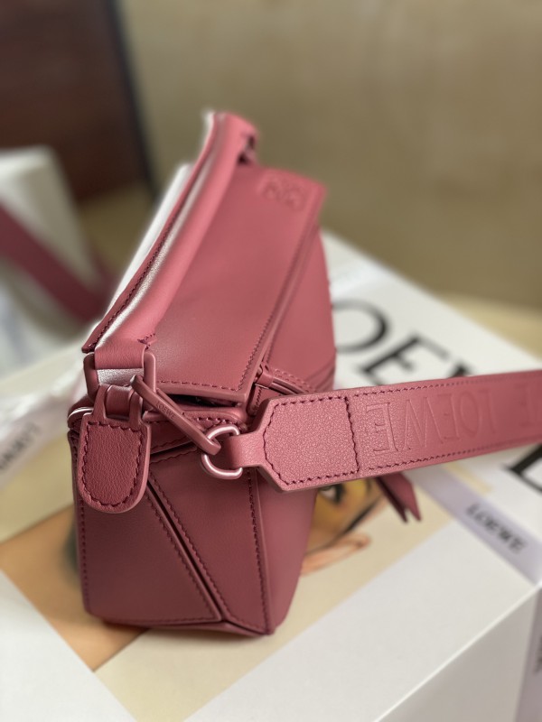 Loewe 083 1