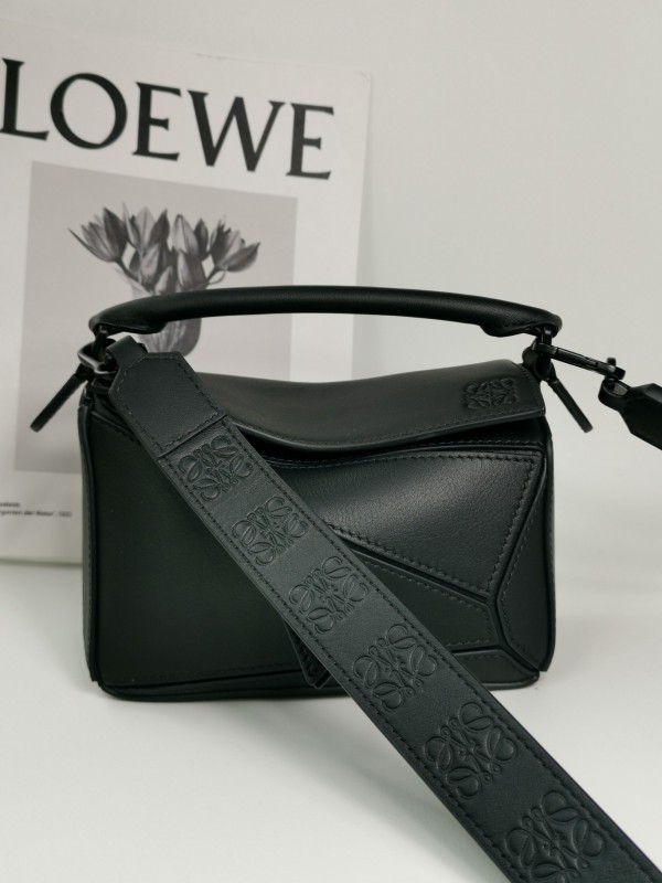 Loewe 089 1