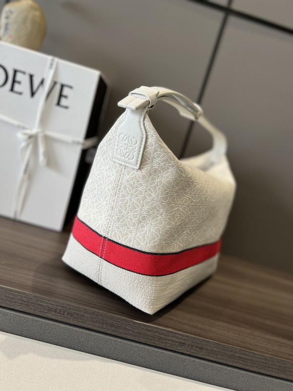 Loewe 096 1